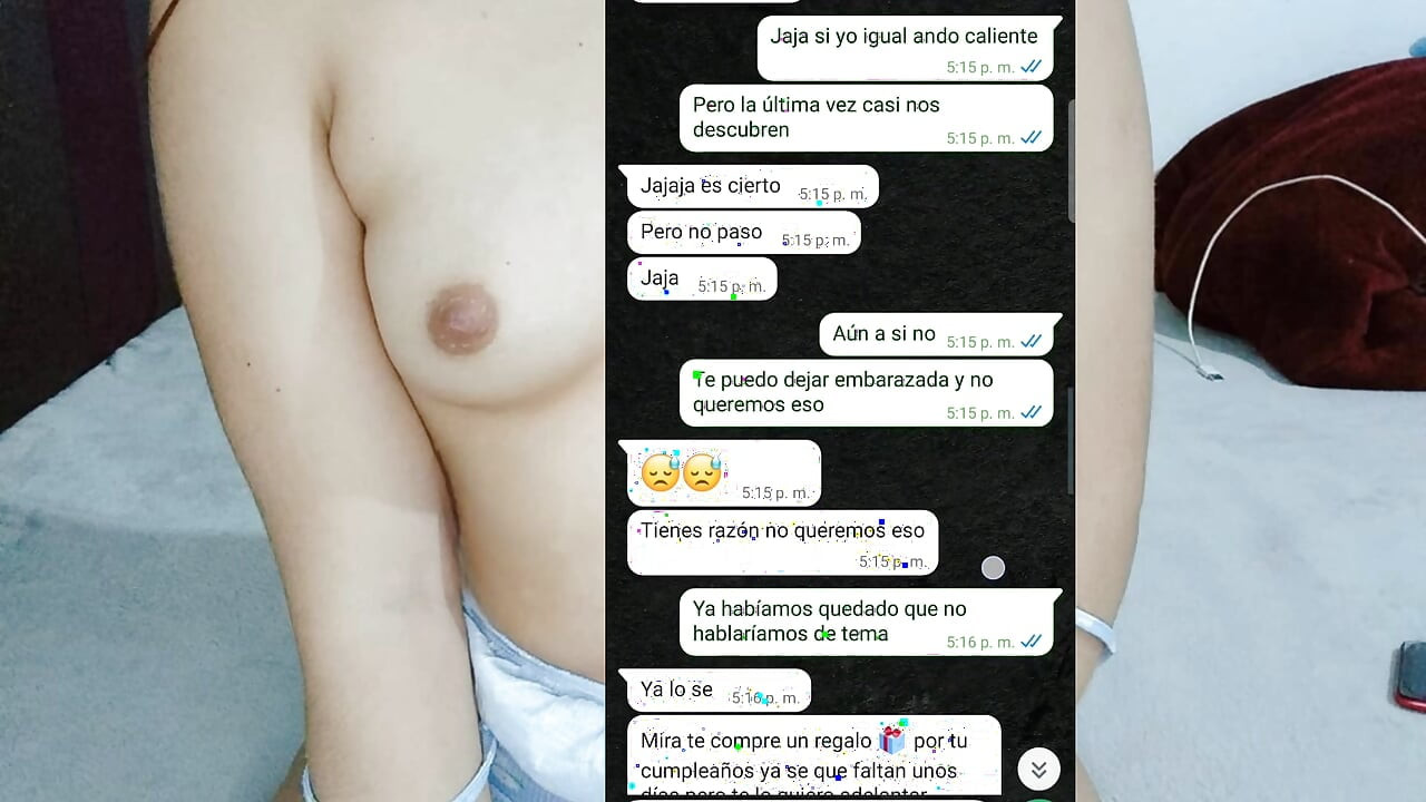 I send messages to my stepbrother and end up masturbating him very well until orgasm.