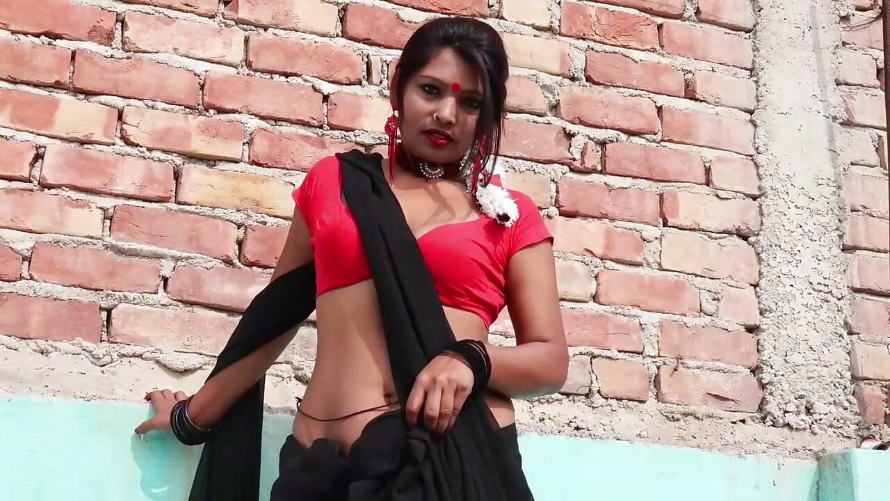 Indiancă bhabi sexy vrea masaj cu iubitul ei devar și iubitul devar o fute și o satisfăcută bhabi, videoclip viral hindi complet