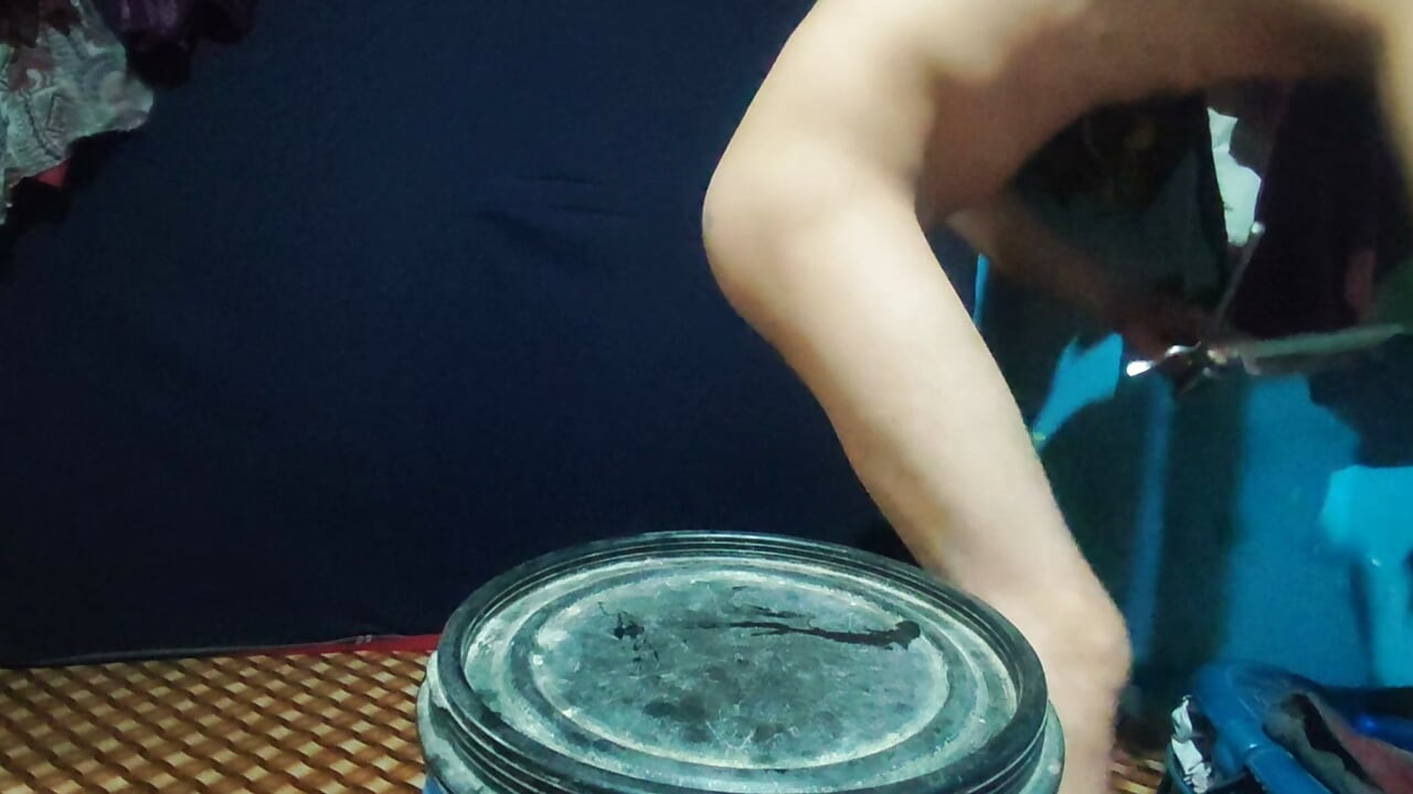 Büyük Hintli yarak mastürbasyonu ve sert sikiş