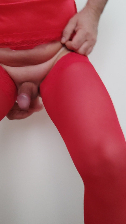 Cuckold alex works out anus
