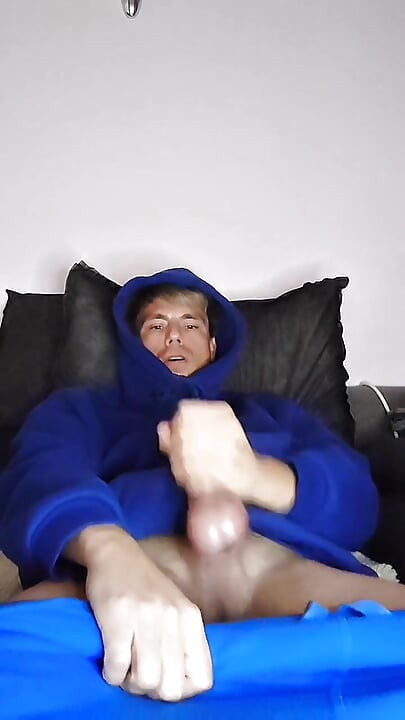 Young boy is jerking off and squirts a lot of sperm!
