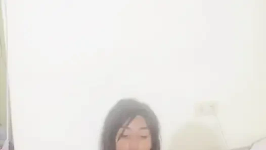 Cewek itu super hot ngajak dia ketemu sama aku