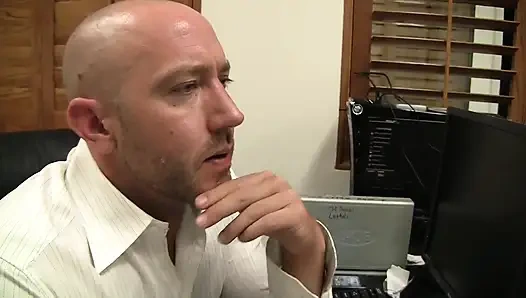 Seksi sekreter sert ve sert sikiliyor