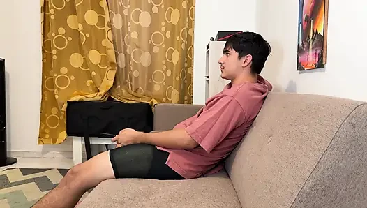 Mishell Gets This Guy's Milk Pumping on His Cock