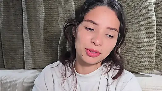 I give my rich Latina stepsister a nice fuck until she gives her all her rich milk on her feet