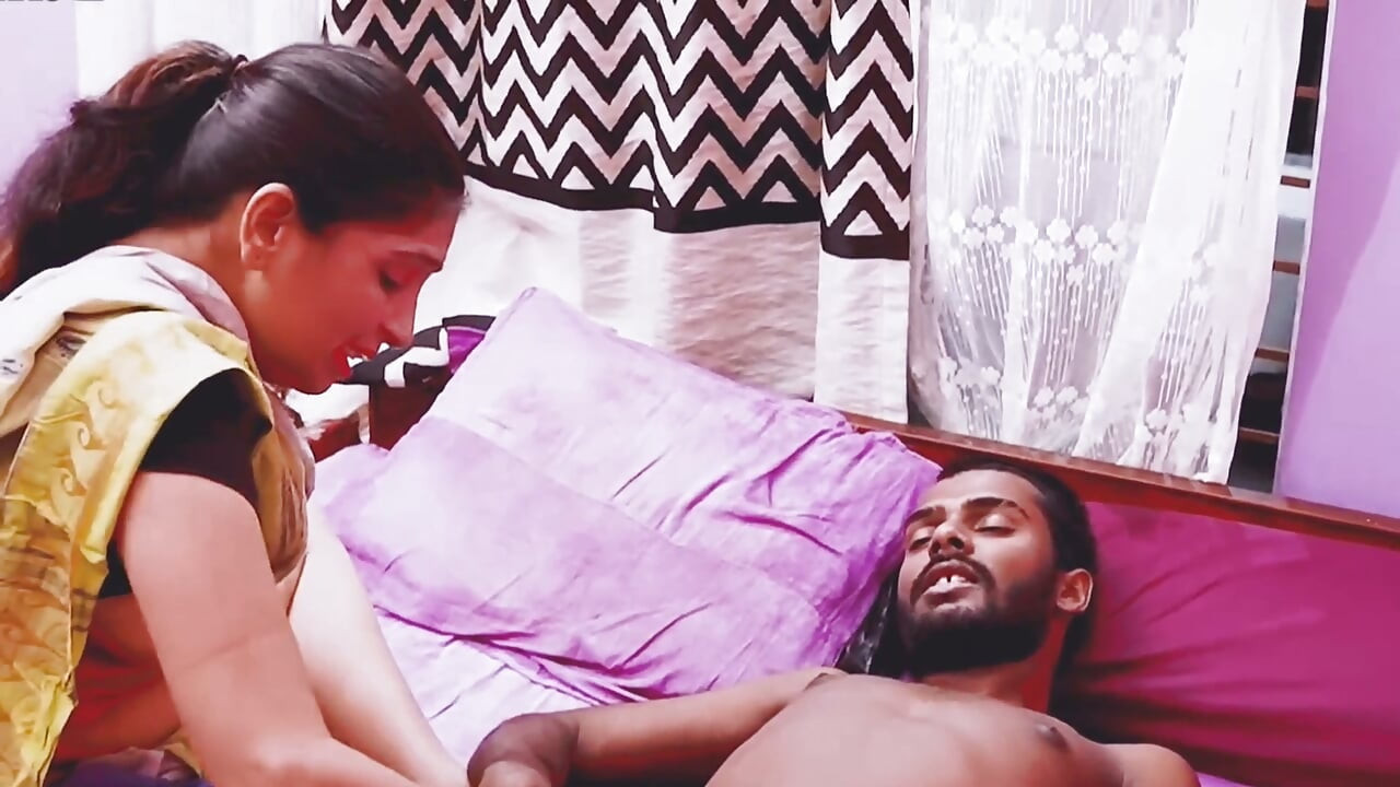 Sauteli maa ke sath soke chod diya kamine bete ne