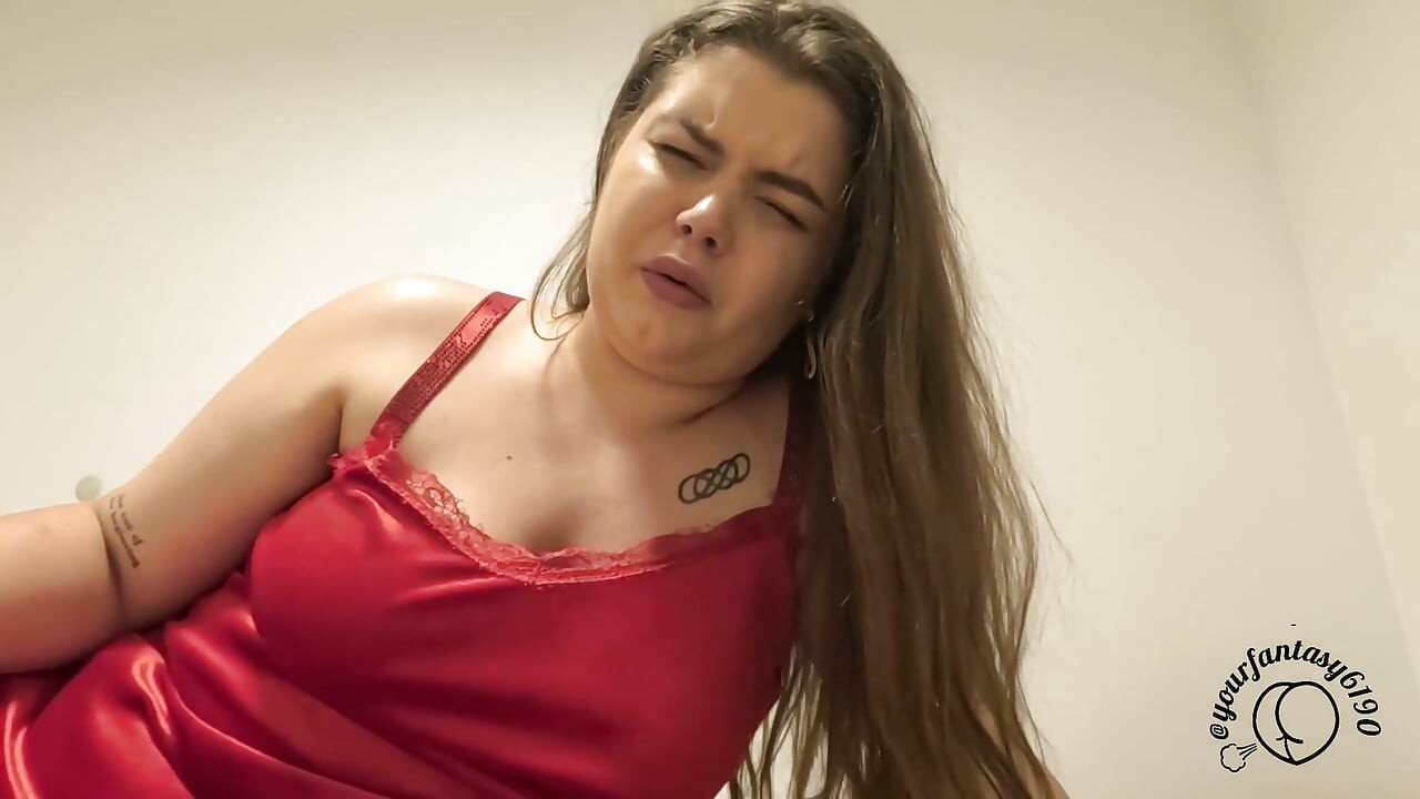 Sensuelle prutter og forførende smil: BBW prut-ansigt-ekspres