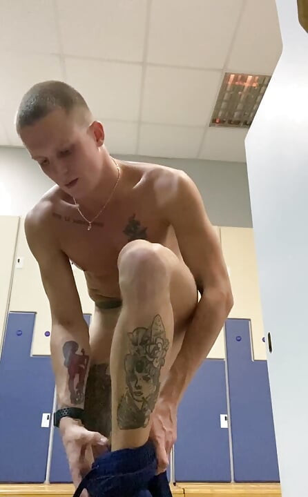 After training, I decided to shoot a video for you how I change into the shower