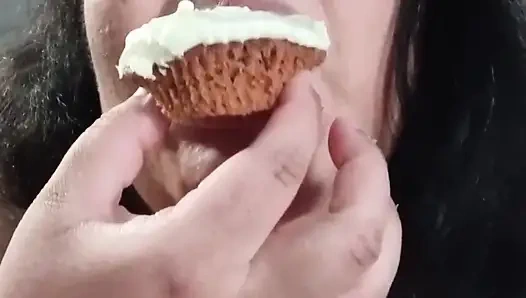 Stuffing My Face with Cupcakes While Naked