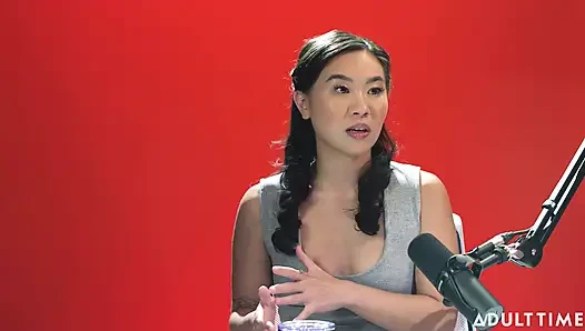 Kimmy kimm menaklukkan malu & menjual celana dalam bekas | Podcast Khusus Orang Dewasa