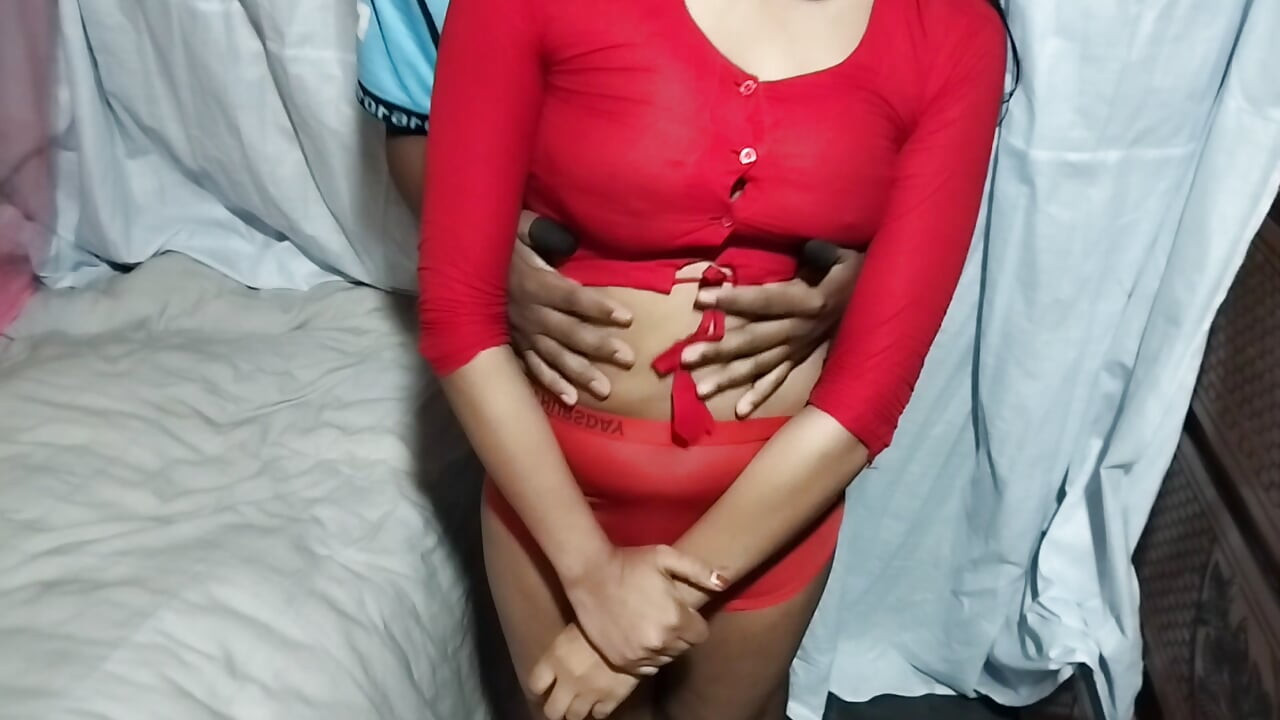 Beautiful Indian schoolgirl sex video.