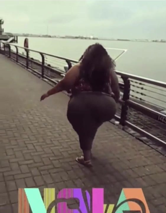 नोला में Ssbbw