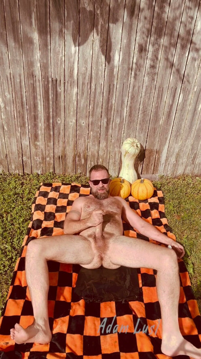 Spirit of Halloween Wank & Cum | Clip 1