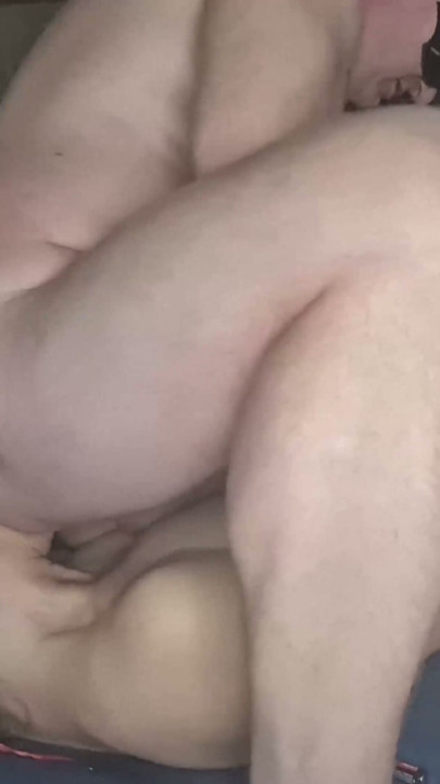 Istri amatir seksi menikmati apa yang paling dia cintai, seks kotor | Klip 1