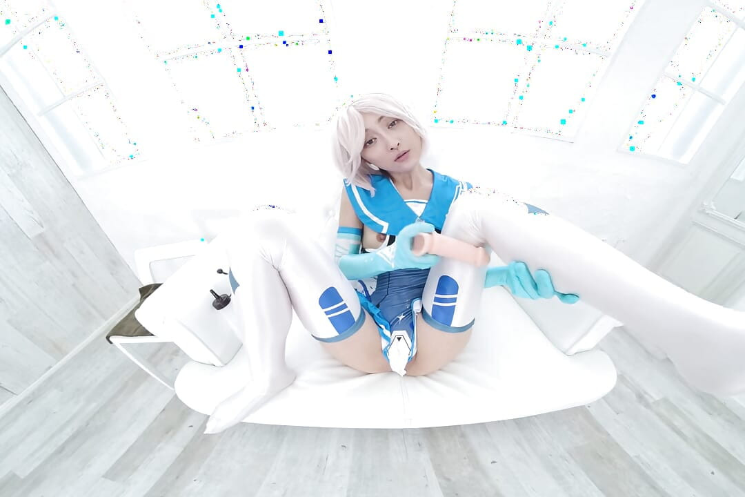 Sora Suda Has an Orgasm with Two Toys