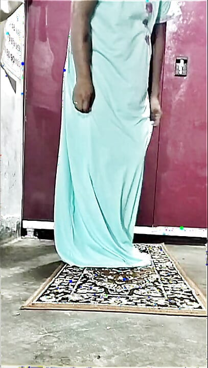 GADIS DESA DESI MEMBUKA MEMEK
