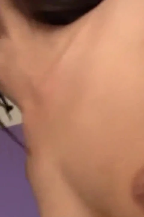 Pizdă strâmtă Red Head urăște lipsește o picătură de spermă