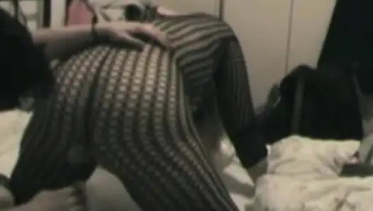 Европейская замужняя пара в домашнем видео