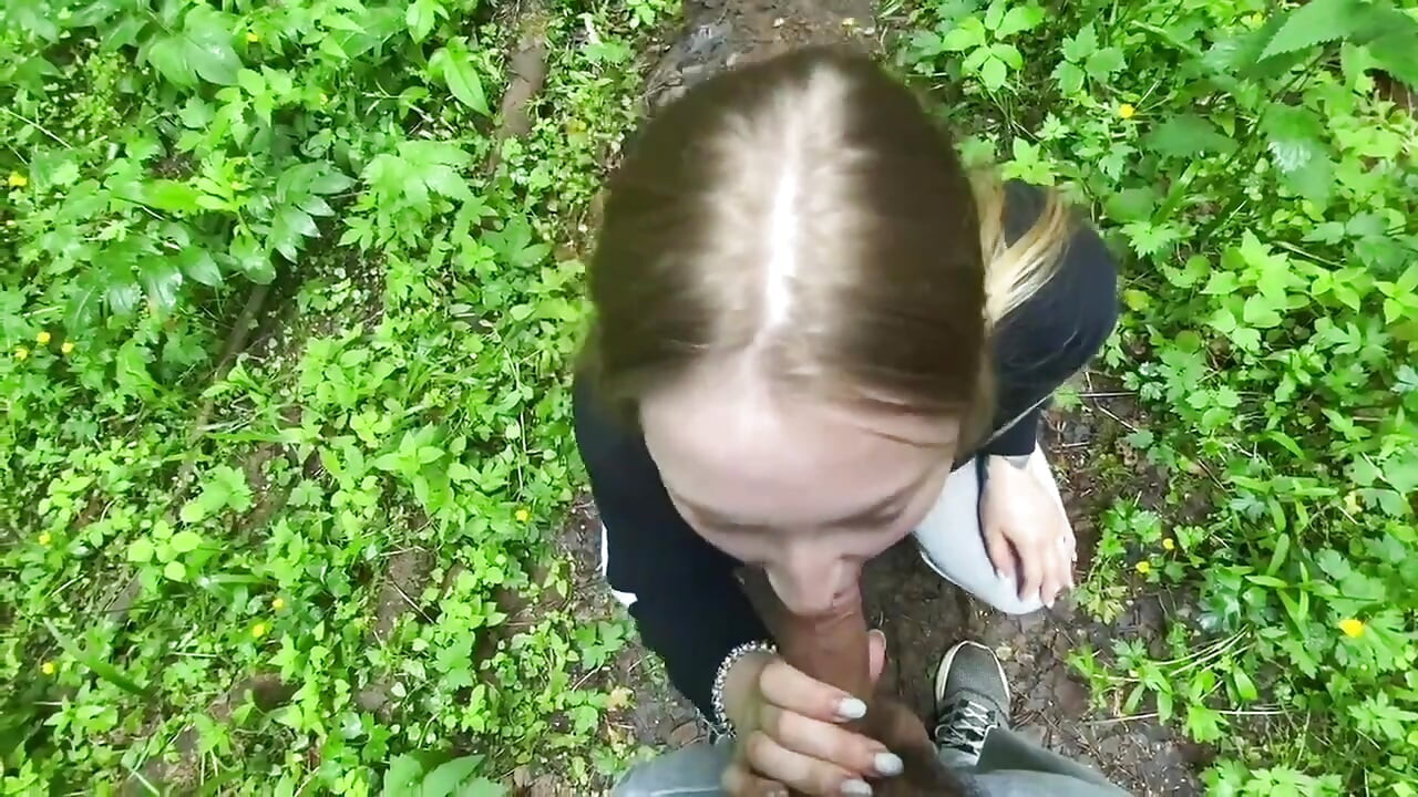 เย็ดนักท่องเที่ยวที่น้ําตก