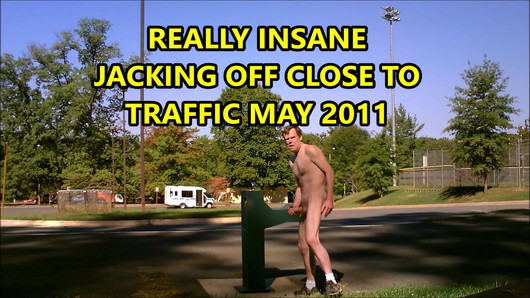 RISKY PUBLIC JO INSANELY VISIBLE TO TRAFFIC MAY 2011