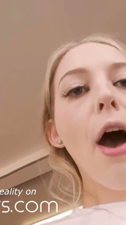 VR BANGERS, Tight Wet Gift For Old Guy | Clip 1