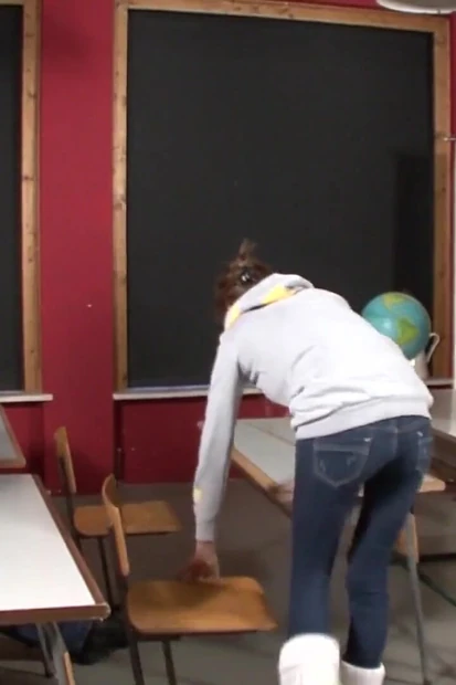 Sexy Teen Penetrated All Gaping Holes in The Classroom