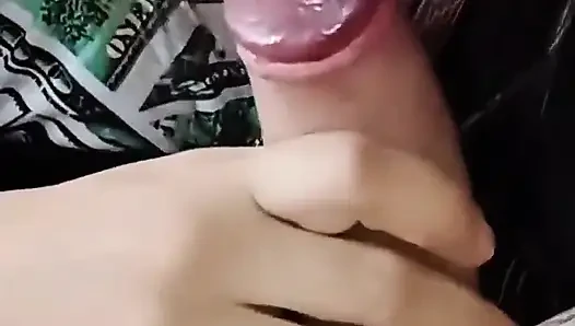 Güzel büyük memeli Asyalı kadın romantik bir cinsel karşılaşmada