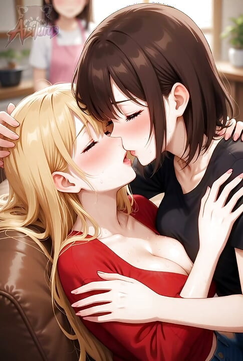 No Nudity, Just Filthy Kissing – Blonde Grinds on Her Lap