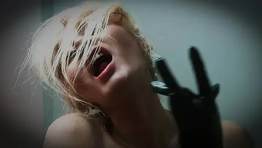 Hasta la vista , babe!