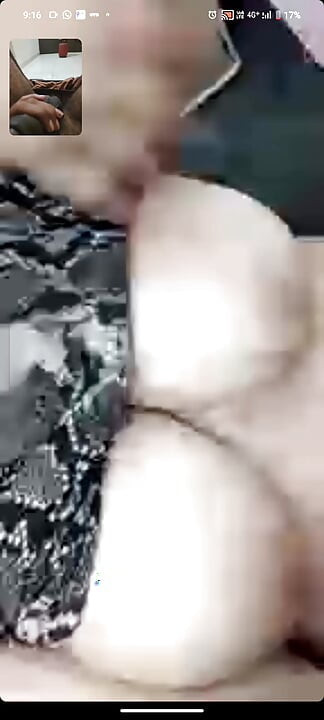 Saxsy de alta classe delhi menina vídeo chamada fingaring sax .