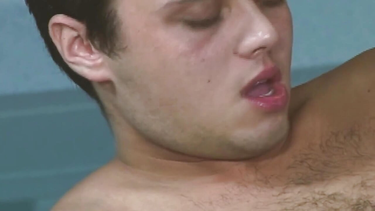 หนุ่มจากุซซี่ - เพื่อนร่วมงาน 2_gay ดูดควยของกันและกันในจากุซซี่จนน้ําแตก