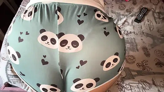 Stepsister and stepbrother are left alone at home and end up having sex