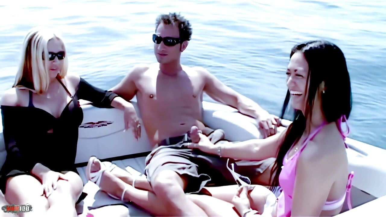 Luna & Priscilla Pratz - European Babes Hardcore Boat Sex Blowjob Cumshot