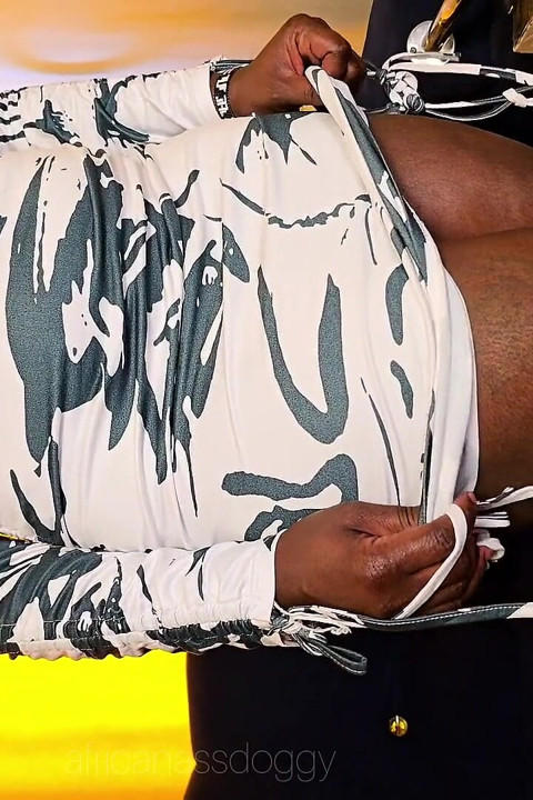Oiling That Phat Booty.