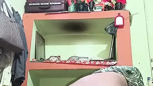 Desi Pooja Bhabhi Cowgirl