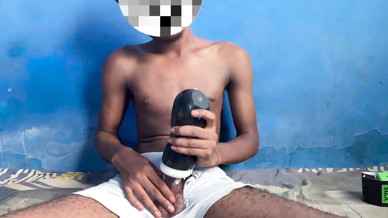 Having Best Time With My Flashlight Pussy