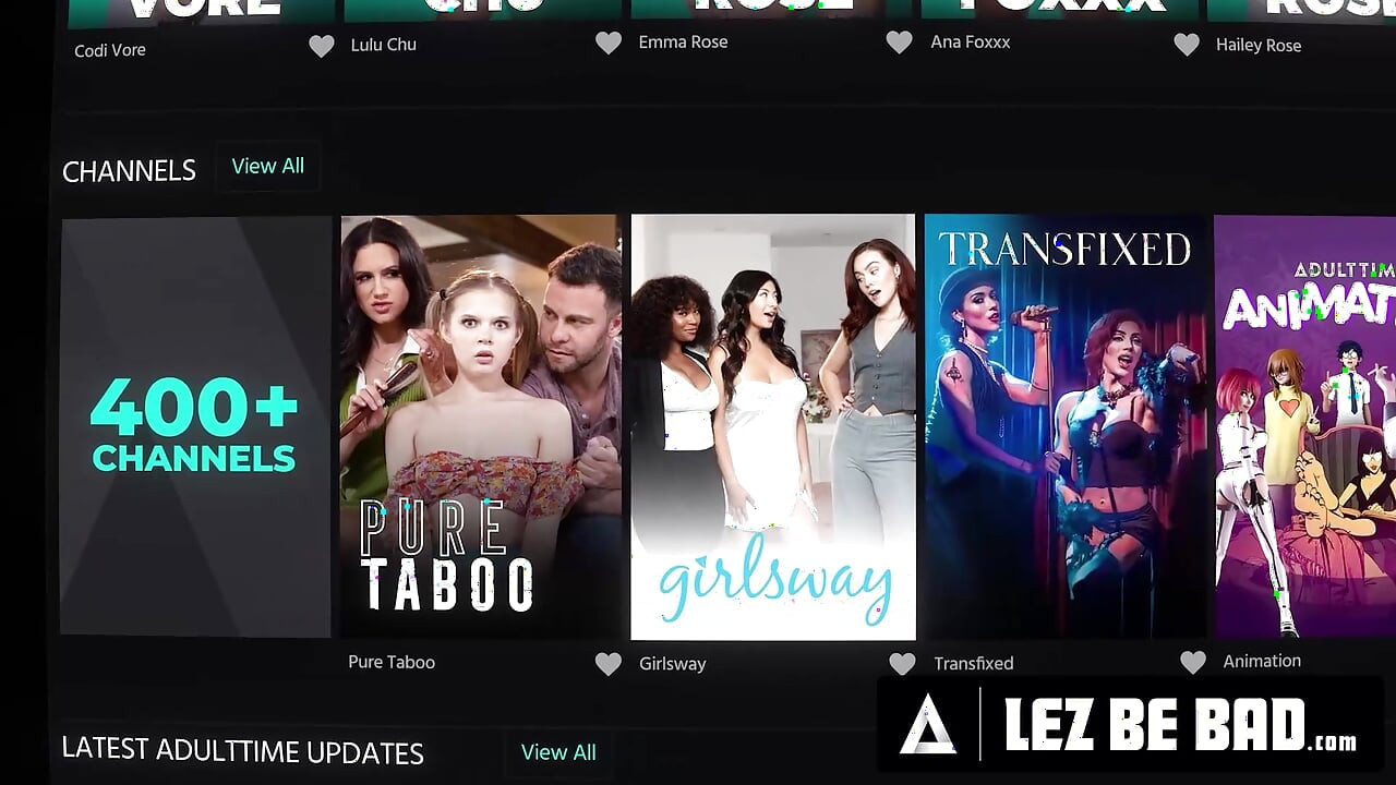 ليز كن سيدا - فيمدوم دي ويليامز وإليز غريفز تمنحان آريا سلون هزات جماع قوية متعددة وهي مقيدة