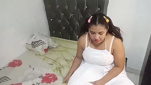 Teen latina mit dickem arsch wird mit abspritzen am ende geritten