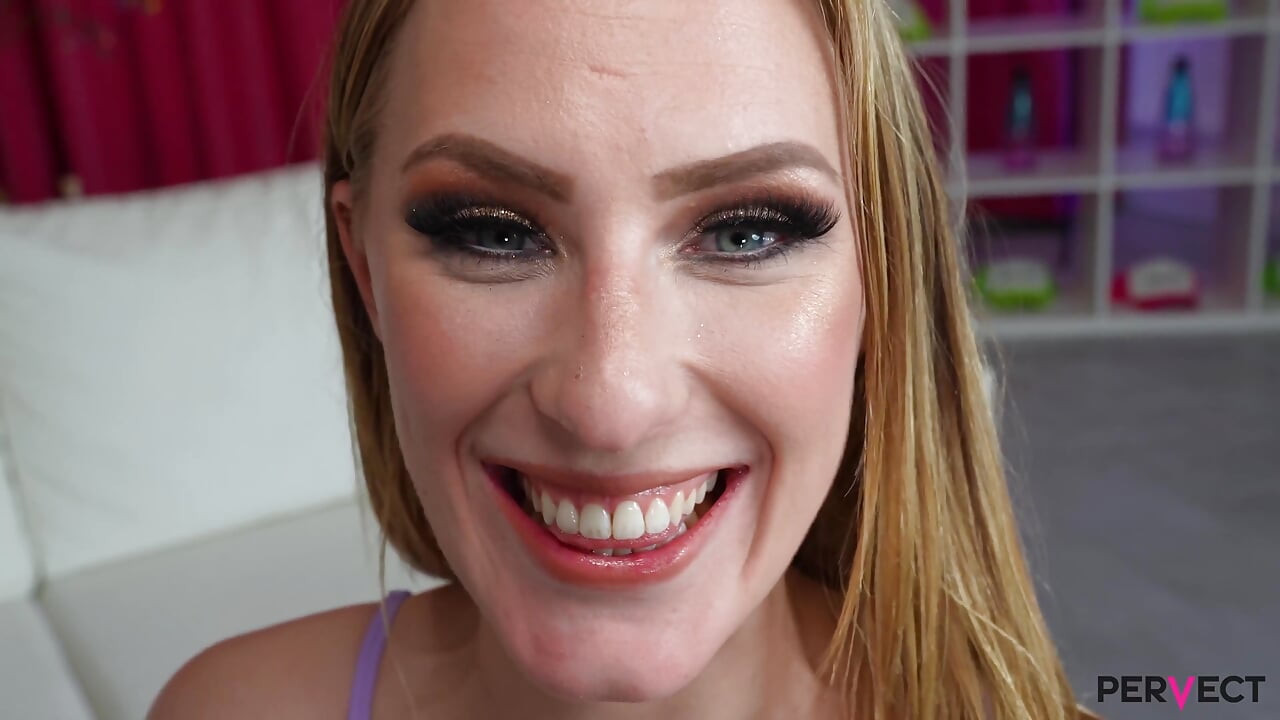 Hailey Haze dikongkek