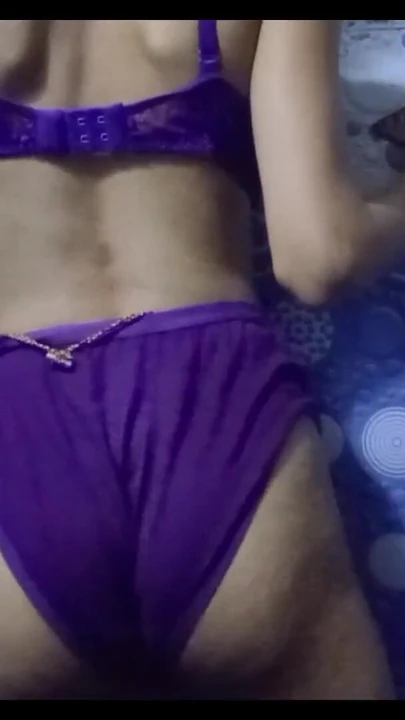 Stunning moment from "Indian girl squirting many times"