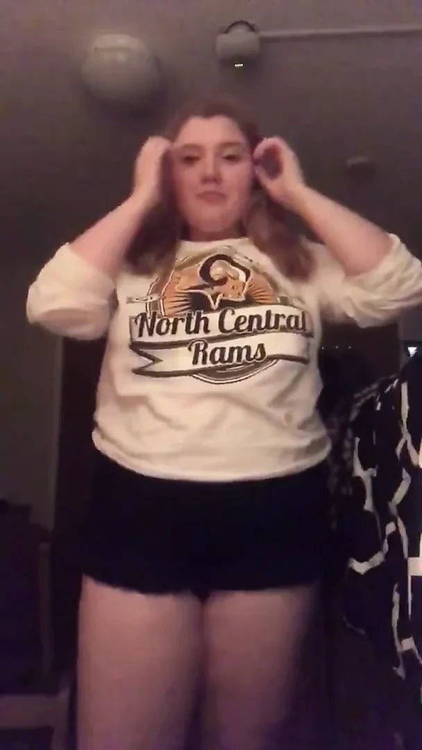 Chubby girl stripping 1