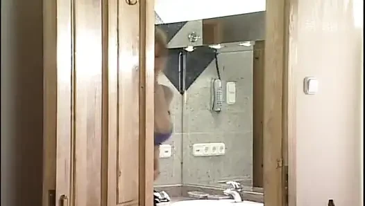 Setiap pekerjaan memiliki erotisme