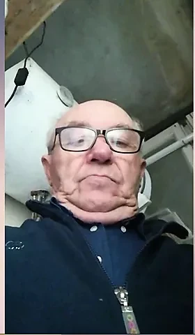 Opa pinkelst