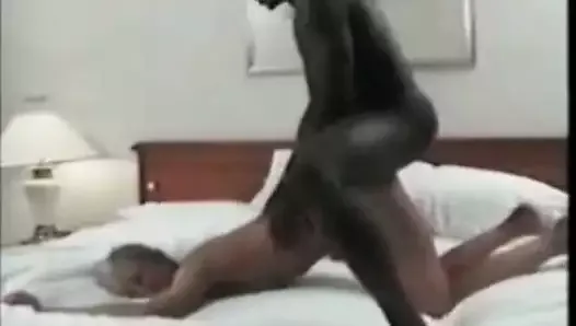 Cuckolds wife sucking and fucking black guy with huge huge