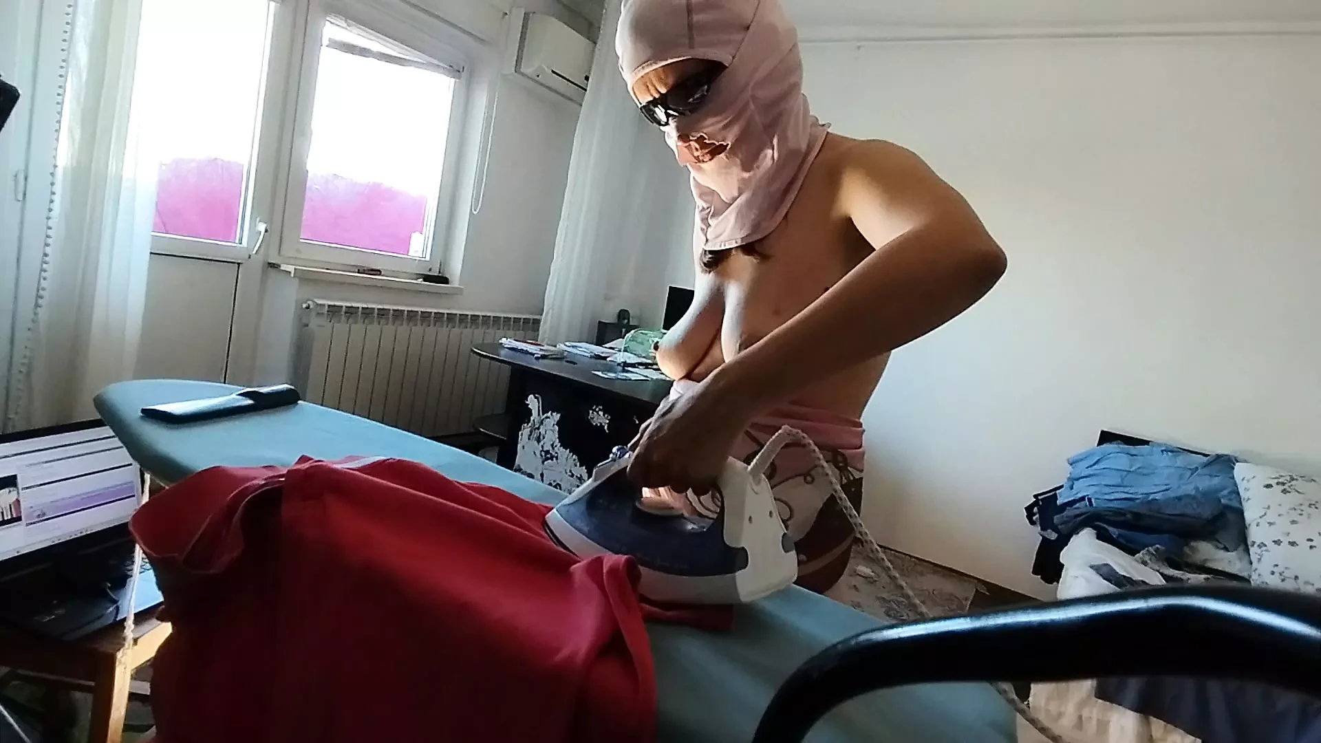 Sexy wife doing housework naked. Hot hairy Latina, big tits, big ass. Hot wife massages her hairy pussy.