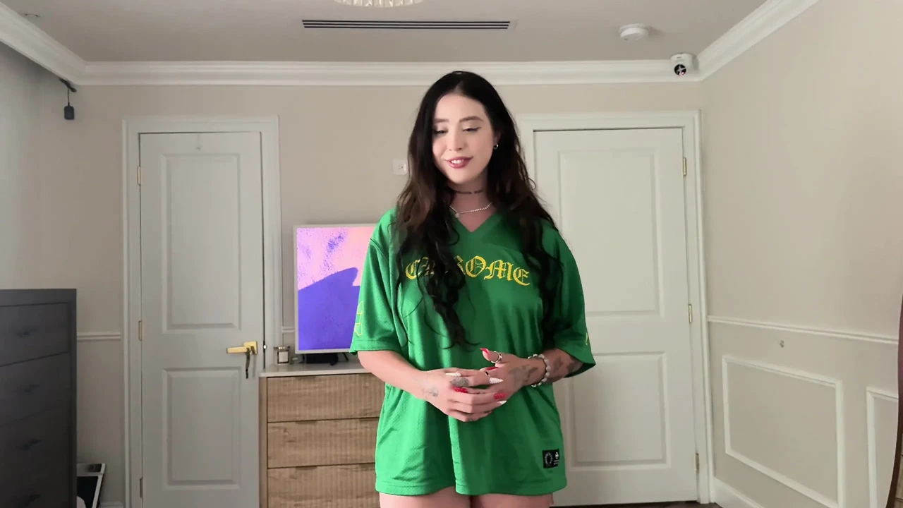 我的兄弟变态荡妇女友乞求我不要抽出“请在我体内射精”-Rosie Rider