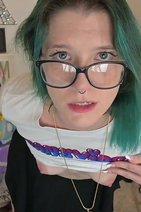 Girl: the Anal Experience