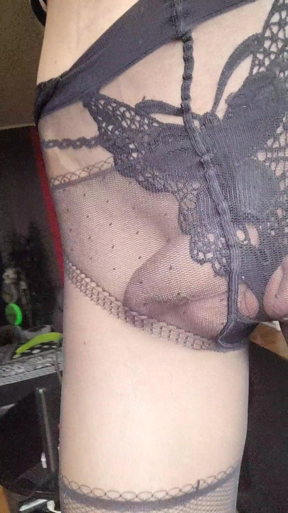 👀Pokažite se na balkonu u otmjenim tajicama. [5RUJN25] VaneSsaBiTCHx