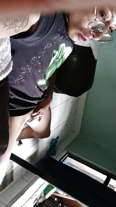 Jerking off with the door open