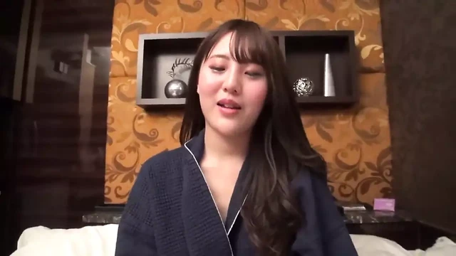 Asian Angel 18716